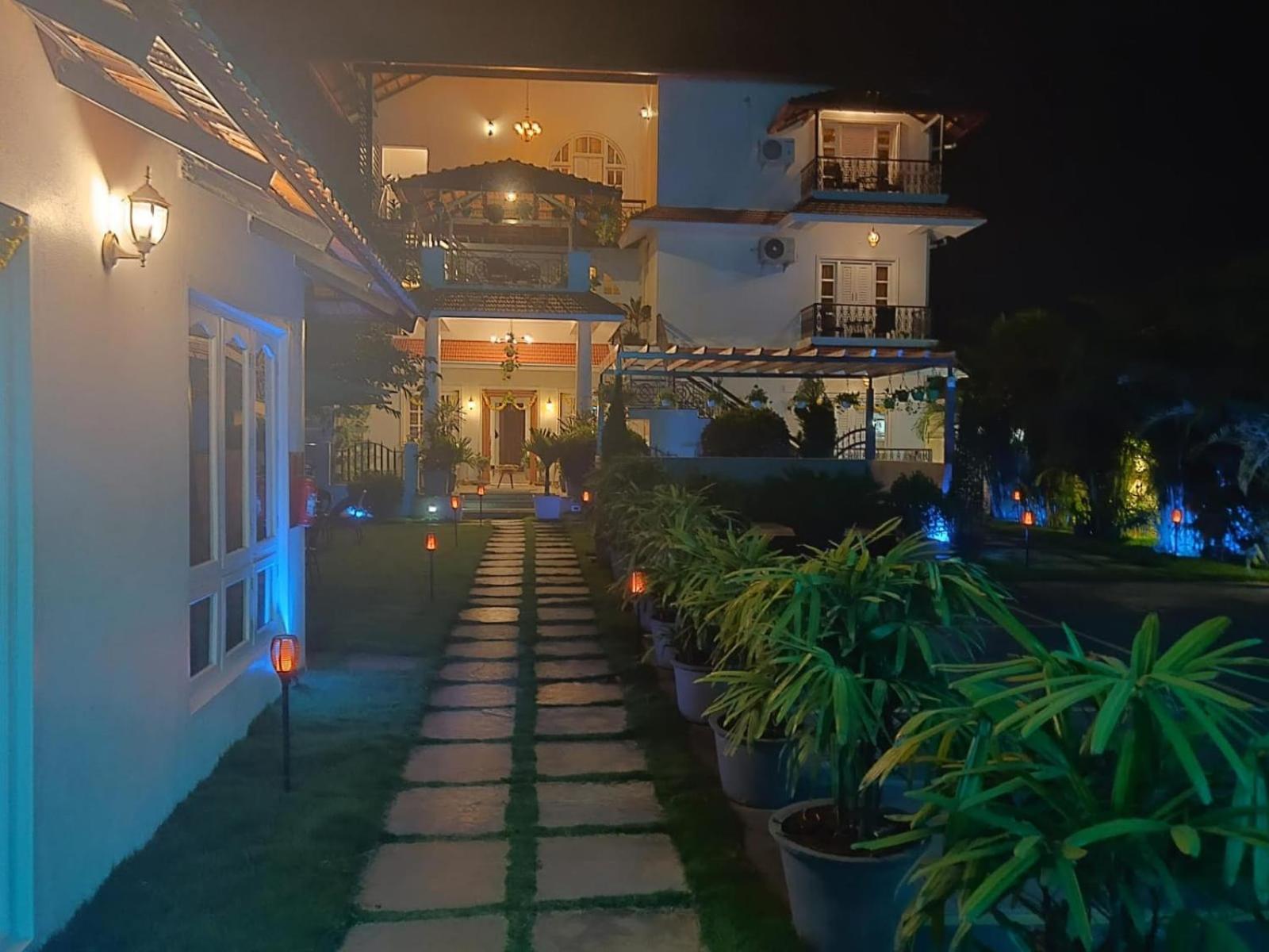 The Elegant Homes Kushālnagar Exterior foto